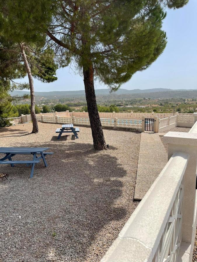 Djm Palms - Shared Casa Rural - Casa Rural Compartida - No Es Una Casa Privada Ayora Exterior foto